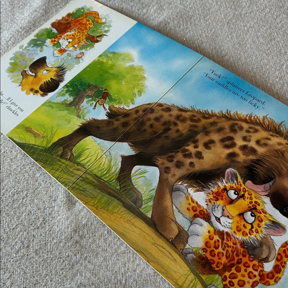 Kids Book The Cuddliest Cuddle in the World Children’s Hard Cover by Sarah Nash - Picture 4 of 6